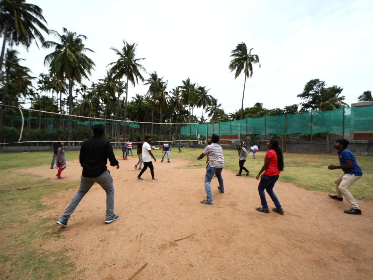 Celebrity Resort Chennai Tambaram Exterior foto