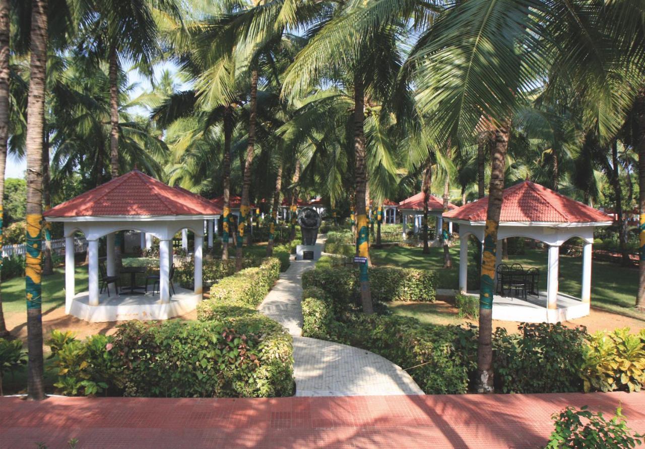 Celebrity Resort Chennai Tambaram Exterior foto