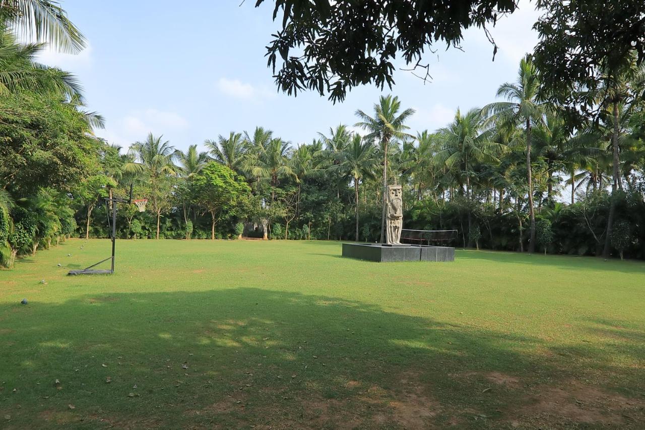 Celebrity Resort Chennai Tambaram Exterior foto
